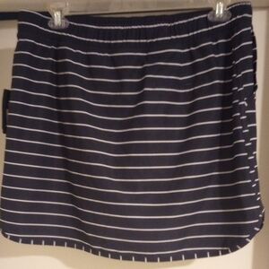 Slazenger Navy and White Striped Golf Skort With Pockets And Drawstring Waist.